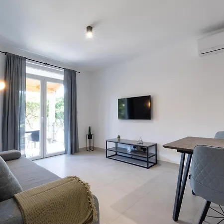 The Plaza Ground Floor *