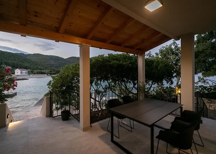 The Plaza Ground Floor شقة