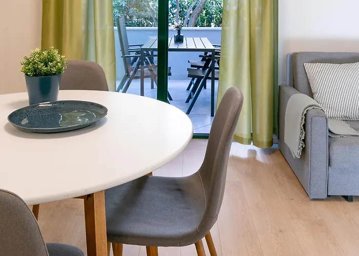 The Plaza Ground Floor شقة بريسبا