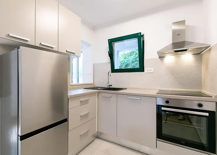 The Plaza Ground Floor شقة *